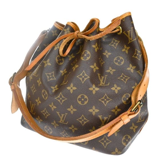 LOUIS VUITTON Petit Noe Drawstring Shoulder Bag Monogram Leather M42226 39EA109 - Picture 1 of 13
